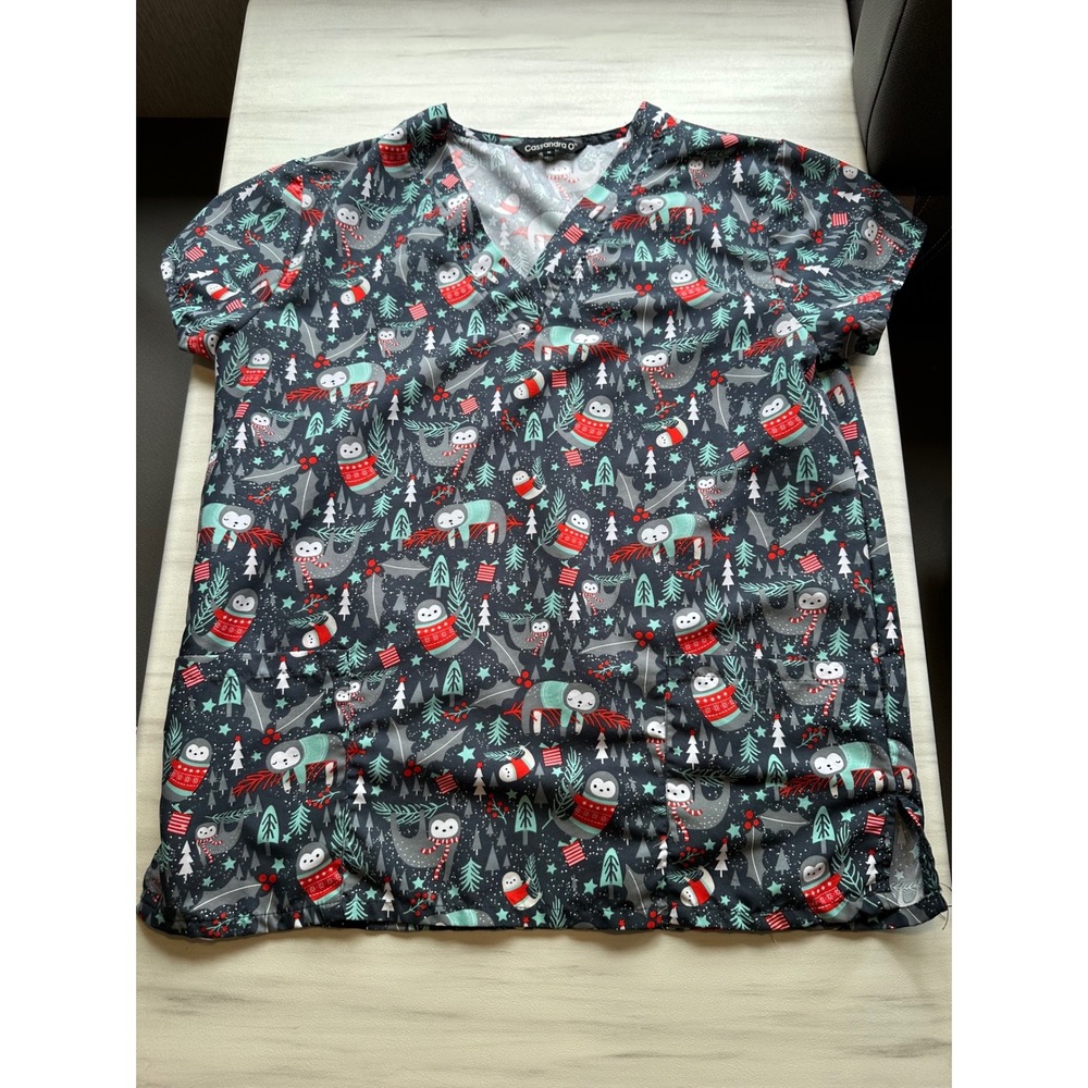 Lot of 4 Womens Holiday Scrub Tops Halloween Thanksgiving Christmas Sloths Med. - Picture 10 of 15